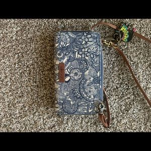 Sakroots Crossbody Wallet Purse